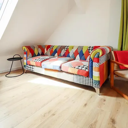 Semesterbostad Schoenes *